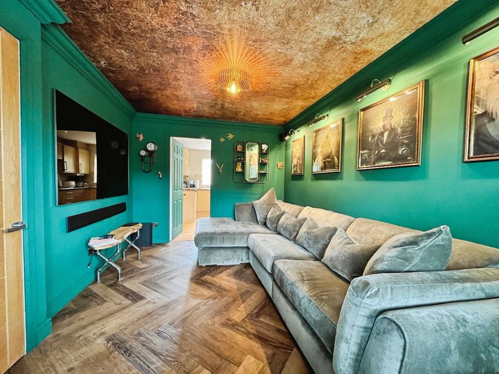 Property photo 3 of 24 4151078