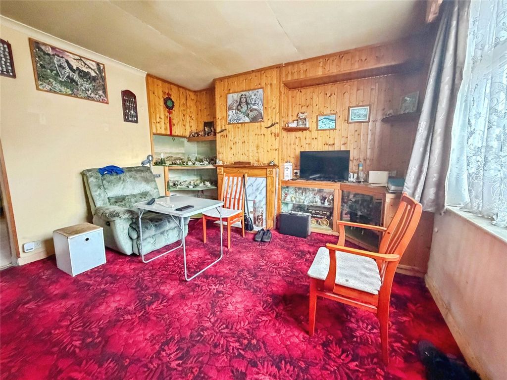 Property photo 3 of 12 Picture No. 03