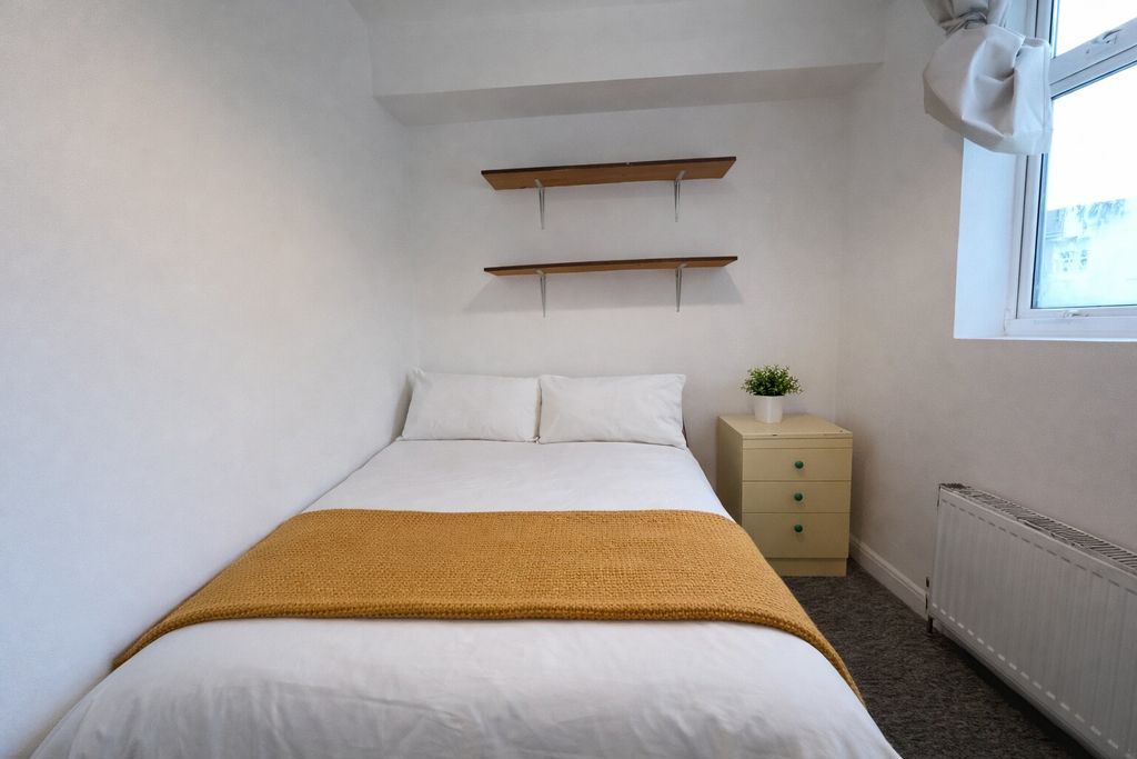 Property photo 3 of 10 Photo 15