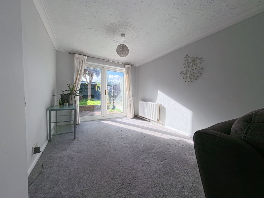 Property photo 3 of 31