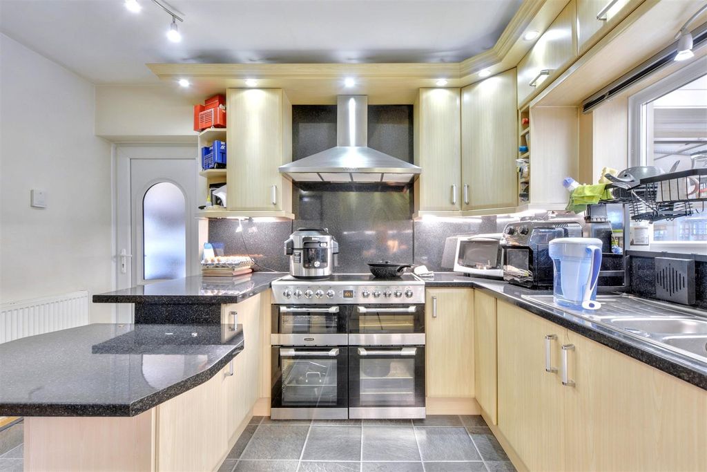 Property photo 2 of 22 Kitchen_3.Jpeg