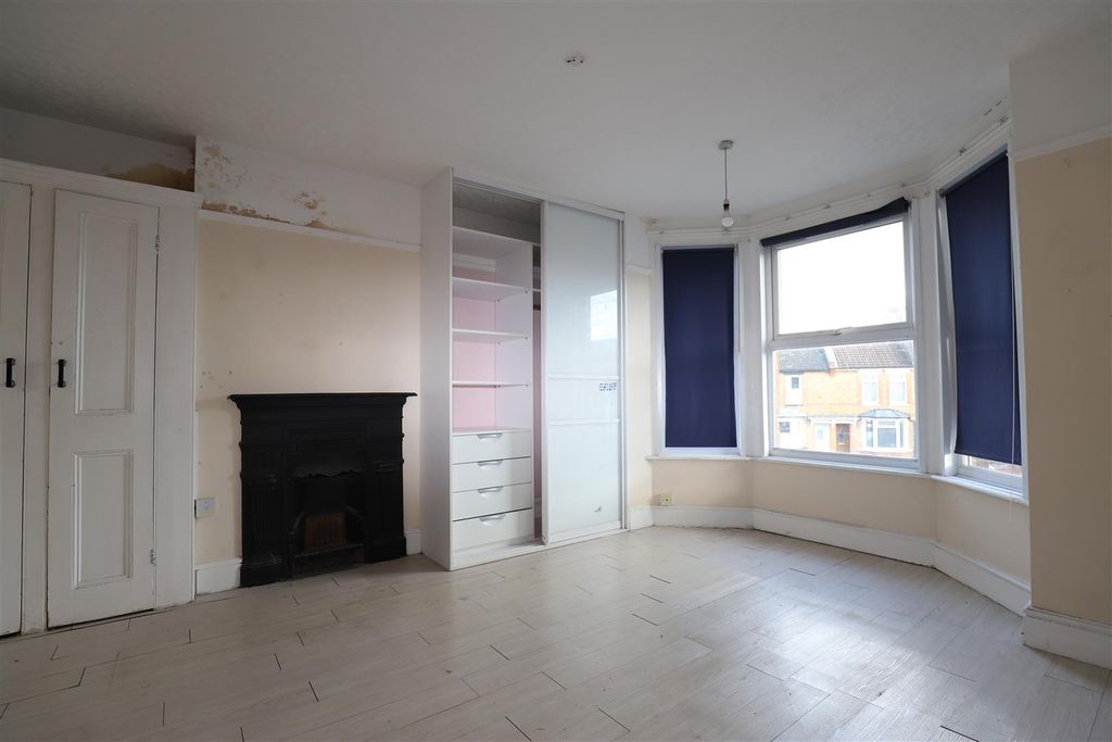 Property photo 3 of 10 Img_1607.Jpg