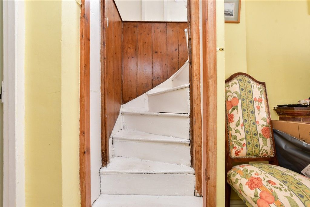 Property photo 3 of 11 Internal Feature