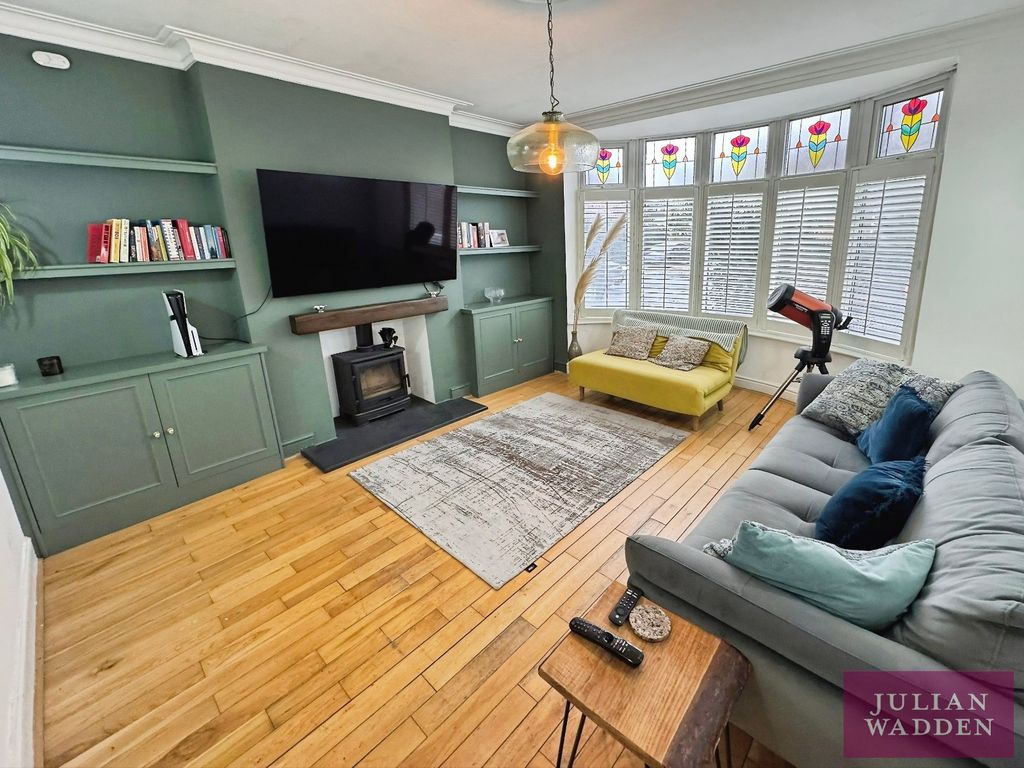 Property photo 3 of 22 Picture 3