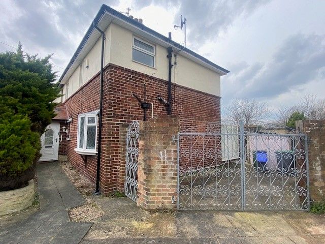 Property photo 2 of 6