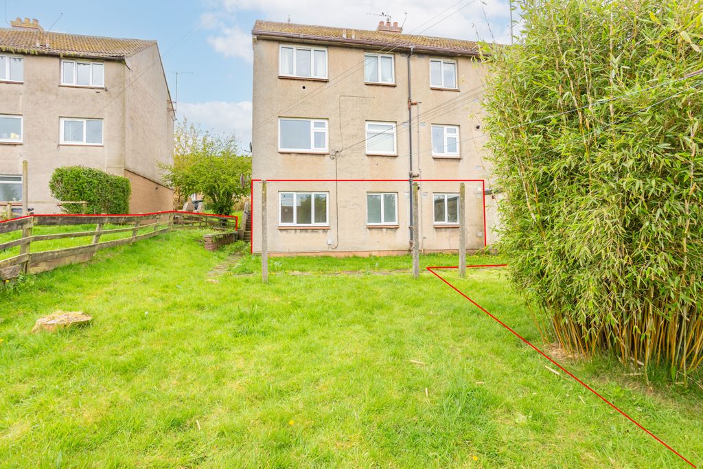 Additional image 22 of 2 bed flat for saleBarkerland Avenue, Dumfries DG1