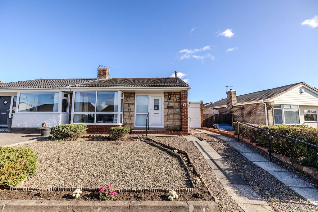 Property photo 1 of 18 Front (Exterior)