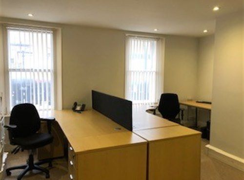 Property photo 2 of 4 Office