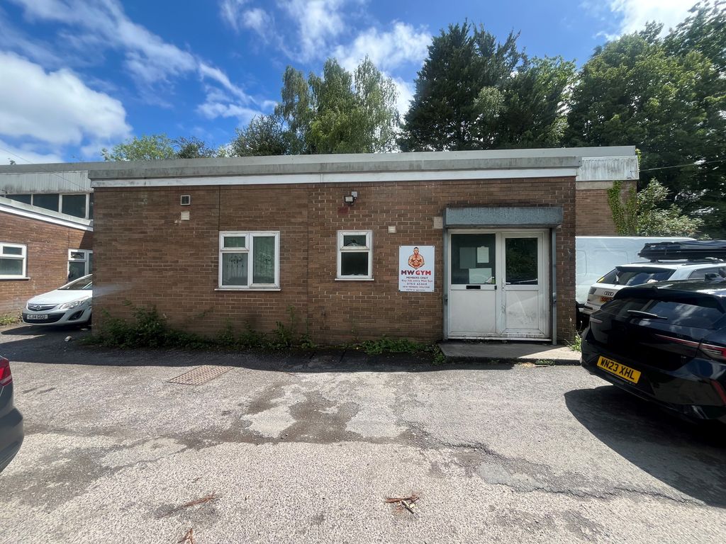 Property photo 1 of 8