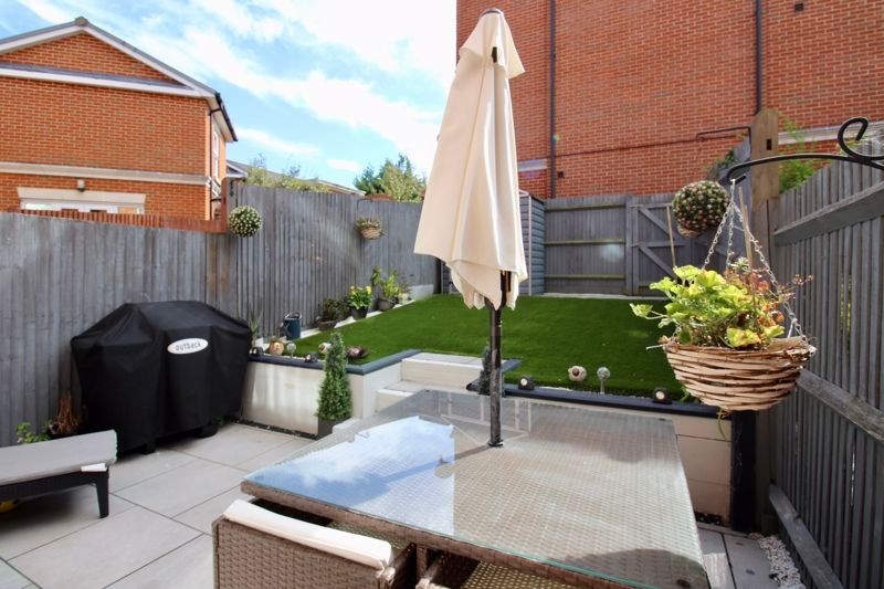 Property photo 2 of 15 Photo 13