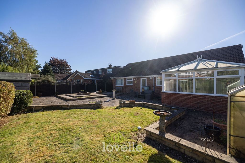 Property photo 3 of 19