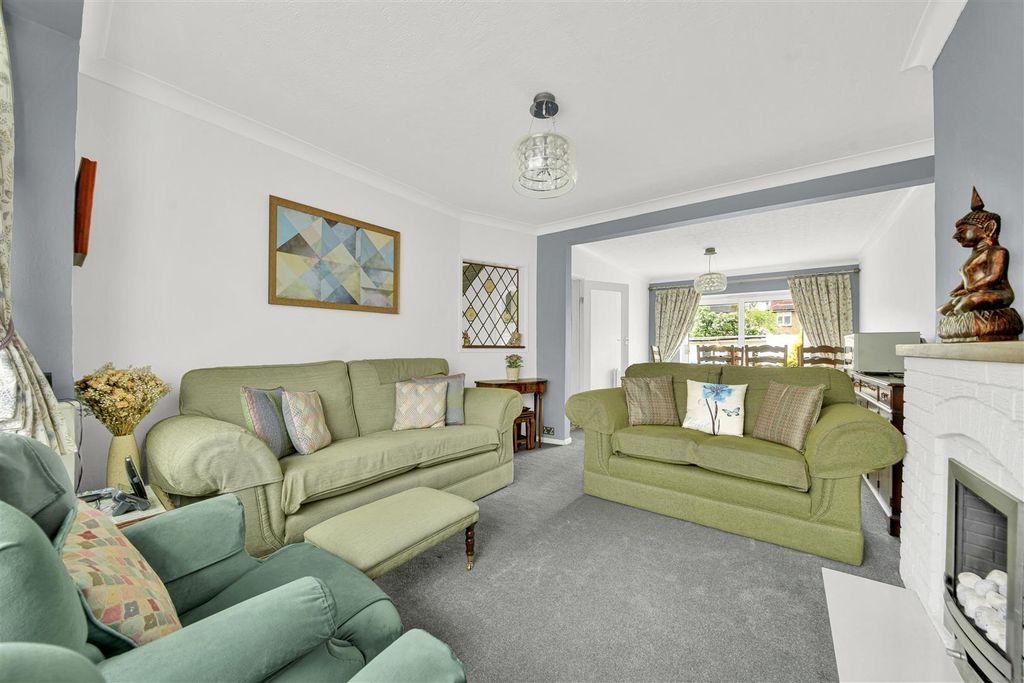 Property photo 3 of 28 Photo 28-04-2026, 11 23 54 (3).Jpg