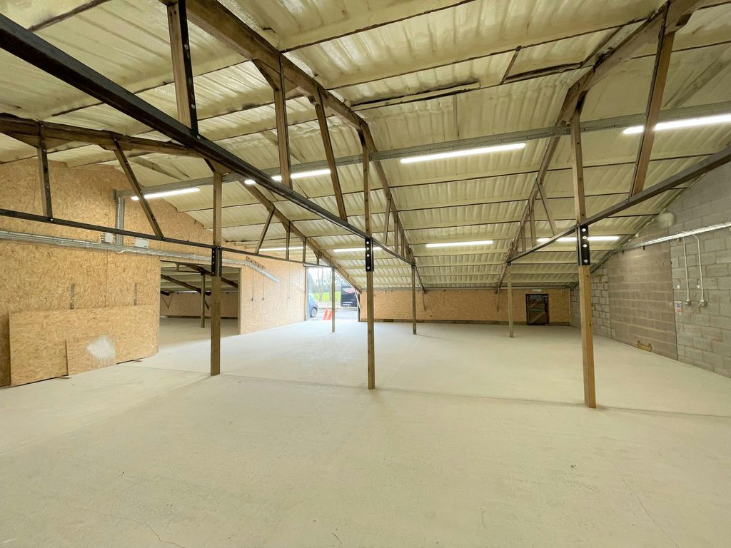 Property photo 3 of 8 1.Jpg