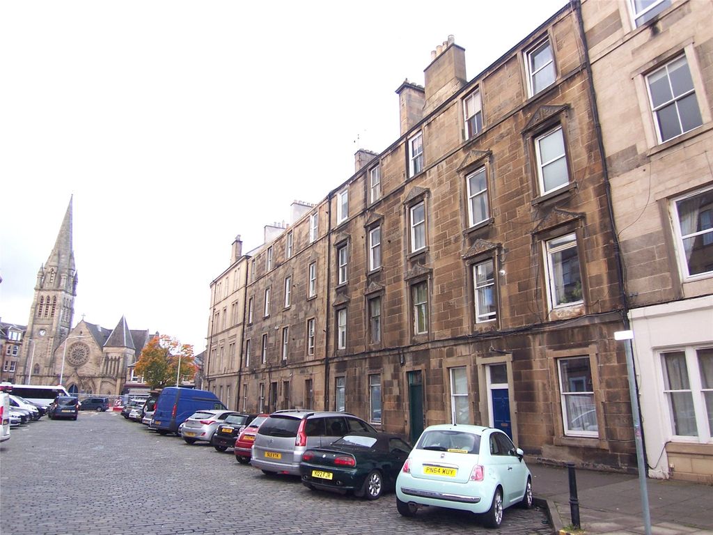 Property photo 1 of 11 Photo 1