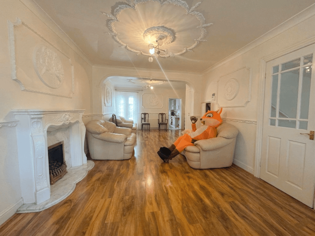 Property photo 3 of 18