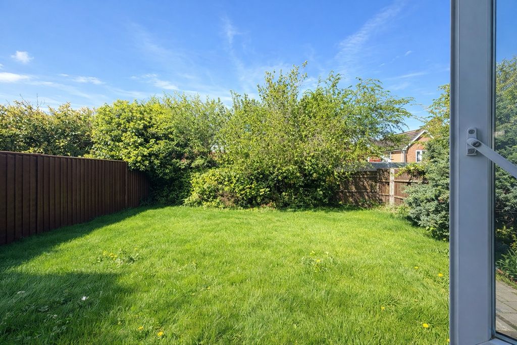 Property photo 3 of 12