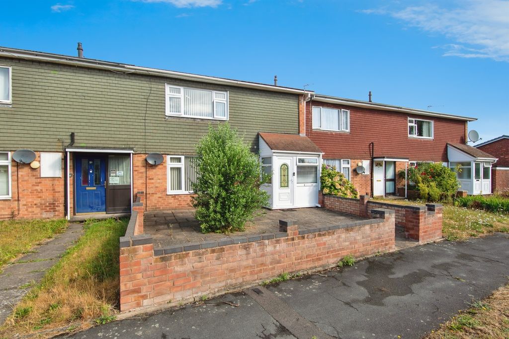 Property photo 1 of 17