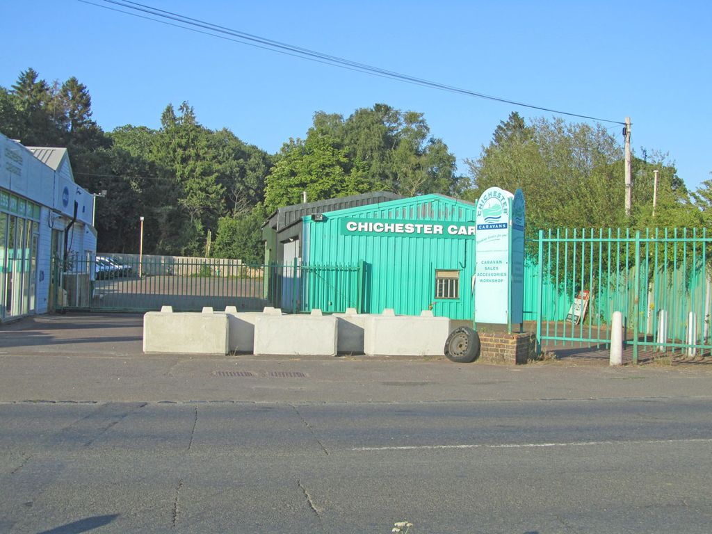 Property photo 3 of 11 Former Chichester Caravans, Uckfield