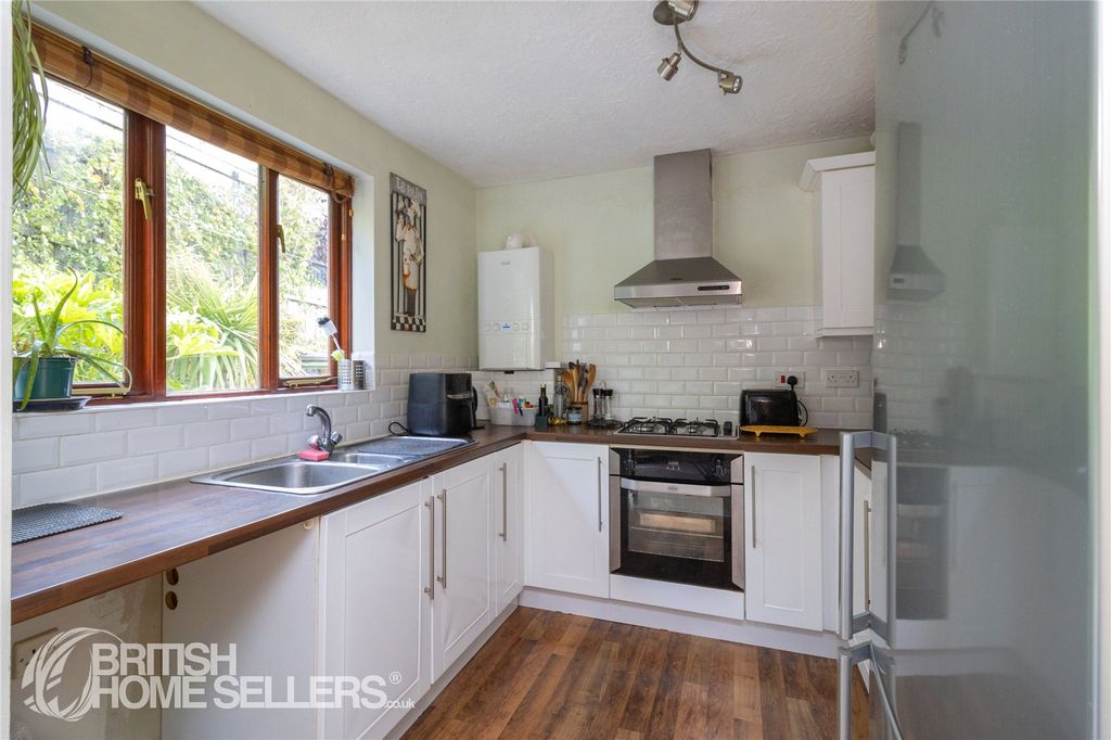 Property photo 2 of 10 Picture No. 09