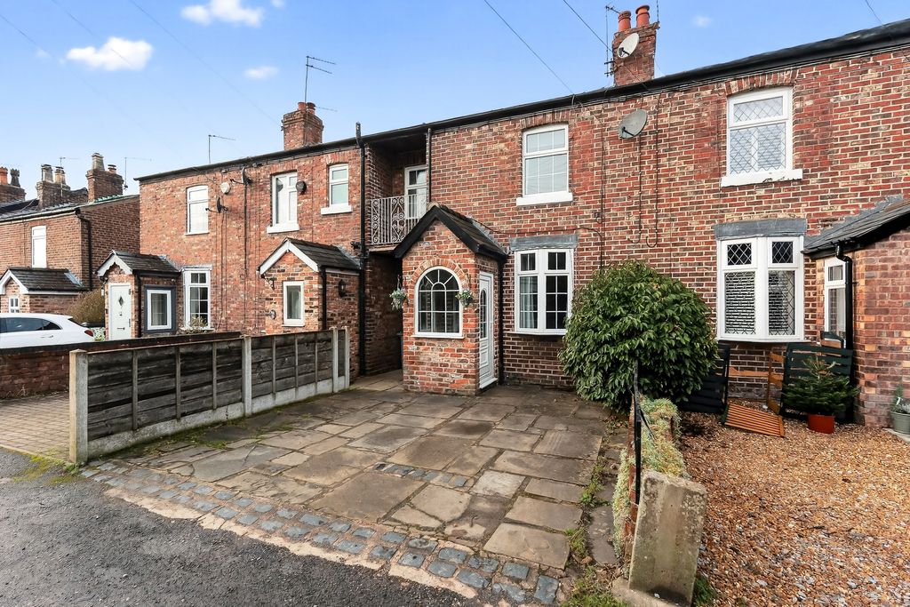 Property photo 1 of 24