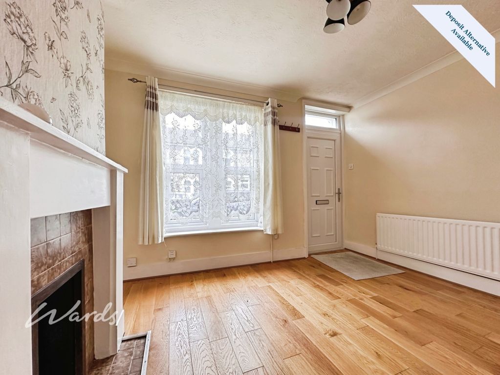 Property photo 2 of 20 Living Room