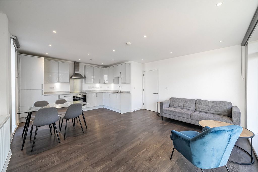 Property photo 2 of 15 Picture No. 02