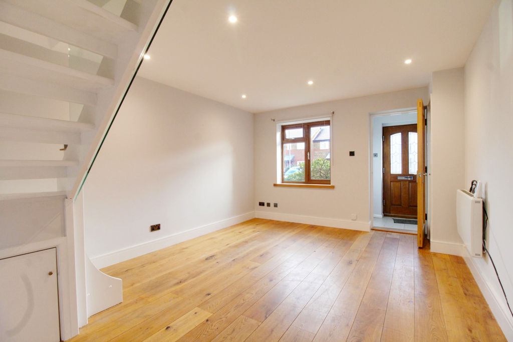 Property photo 2 of 16 Living Room