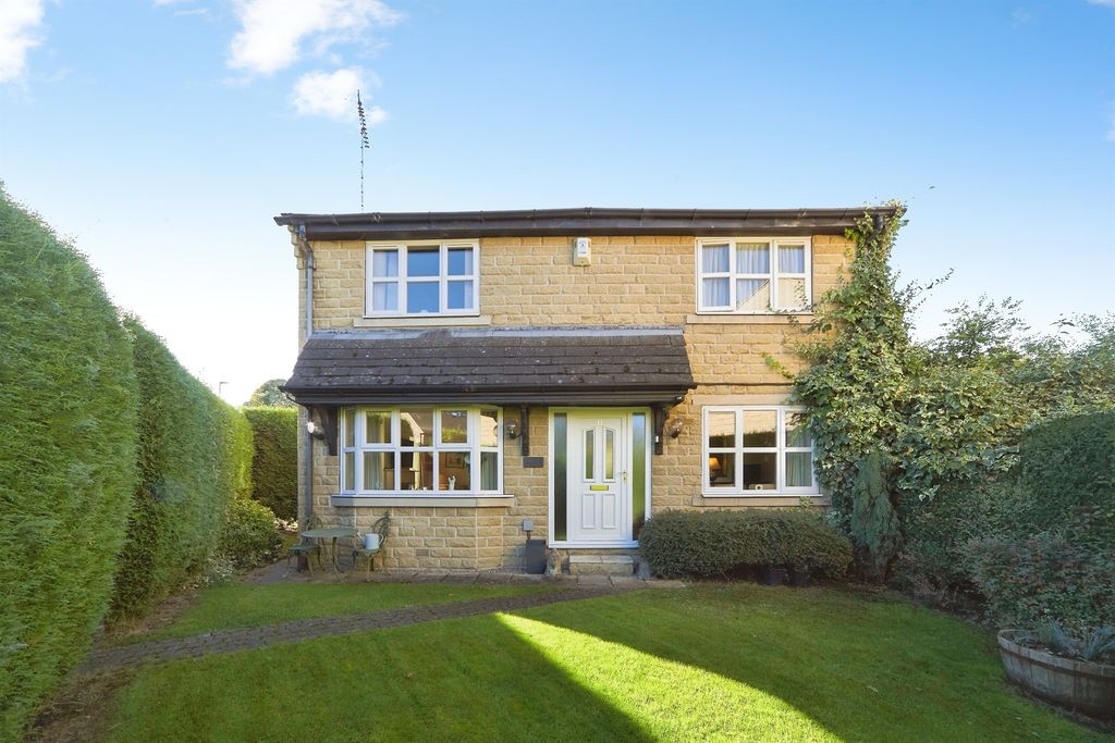 Property photo 1 of 18