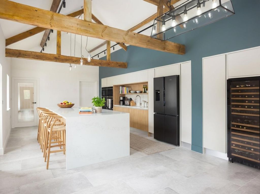 Property photo 3 of 22 Hf_20260128_153629_B3B512dc-B6Db-44d5-B9E0-8Fbe9E8