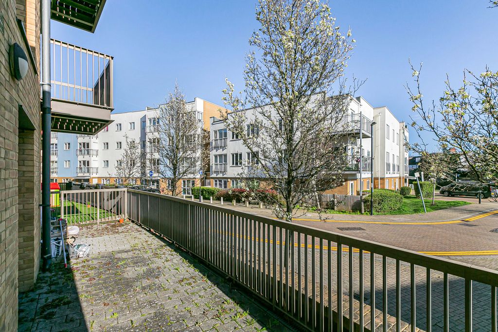 Property photo 2 of 10 19_76451