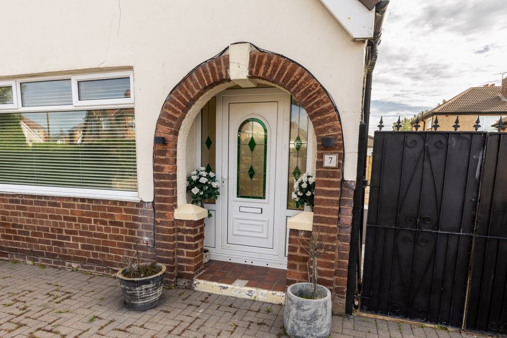 Property photo 2 of 18 _L6A8280