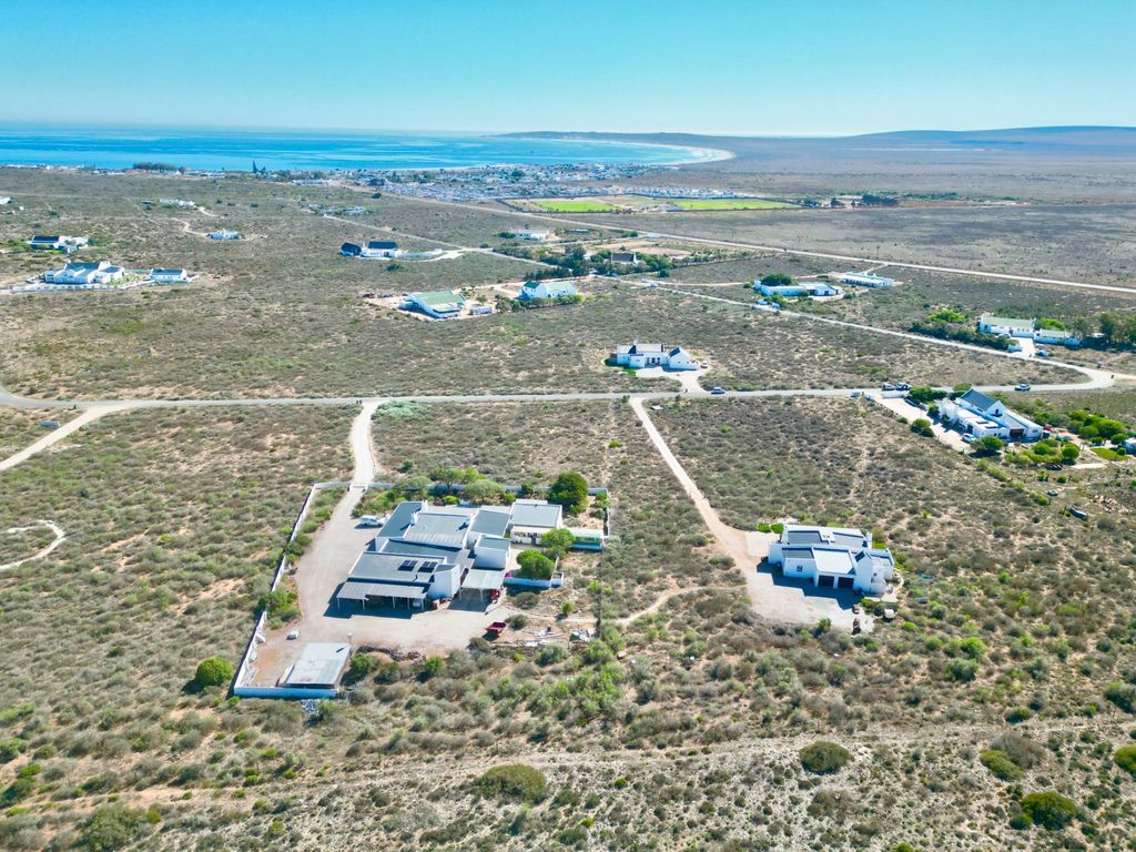 Property photo 1 of 80 La1680614