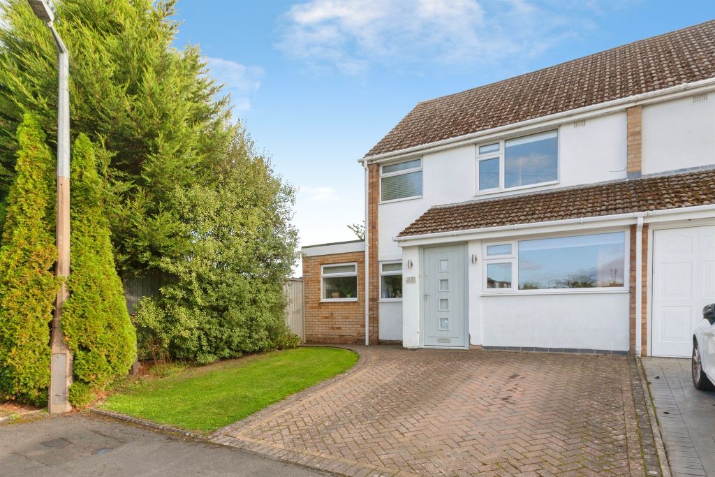 Property photo 1 of 28
