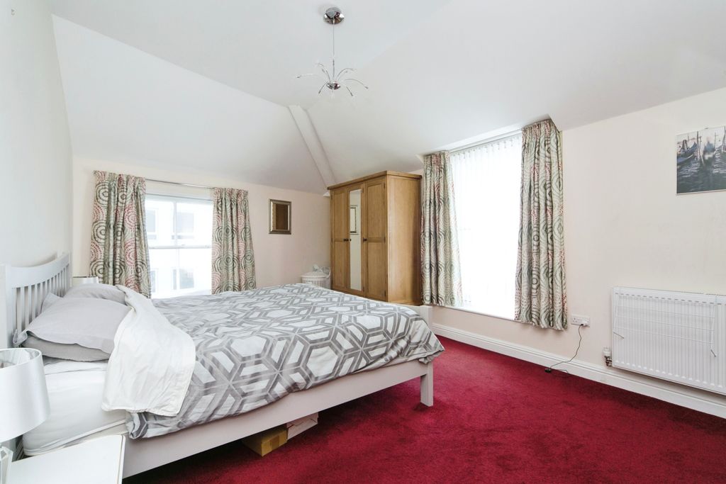 Property photo 3 of 15 Photography