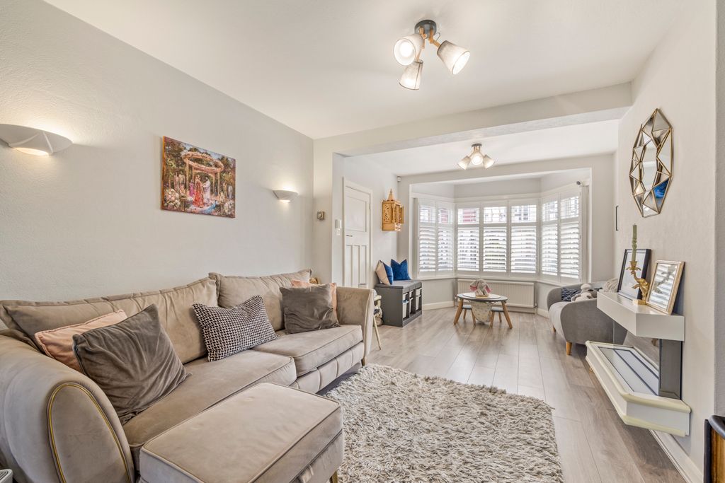 Property photo 2 of 15 Picture No. 07