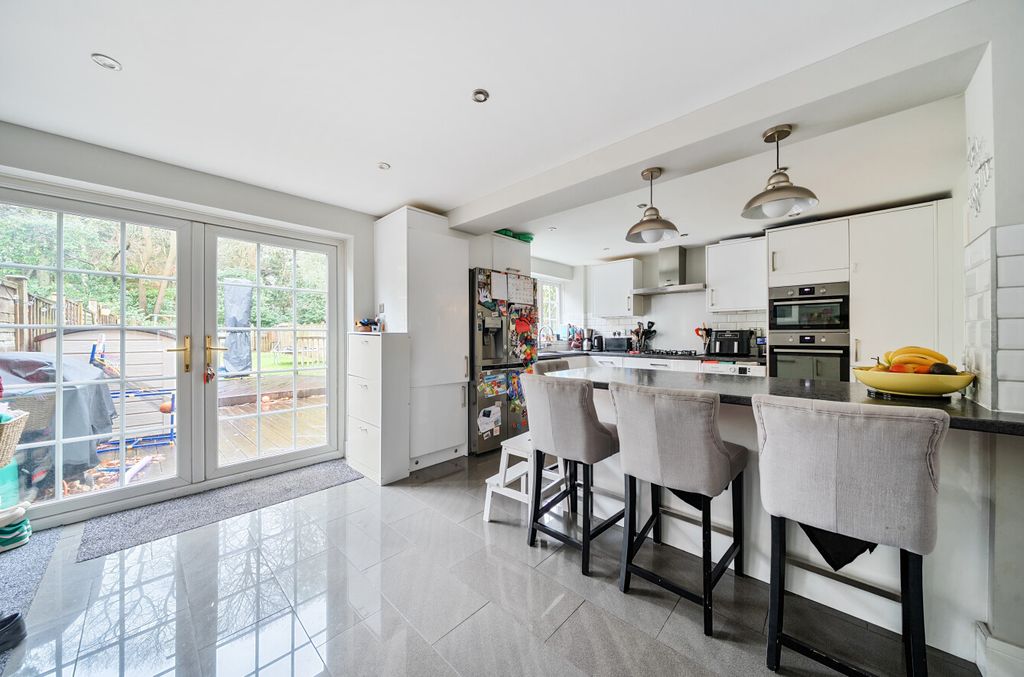 Property photo 2 of 17 Picture 2