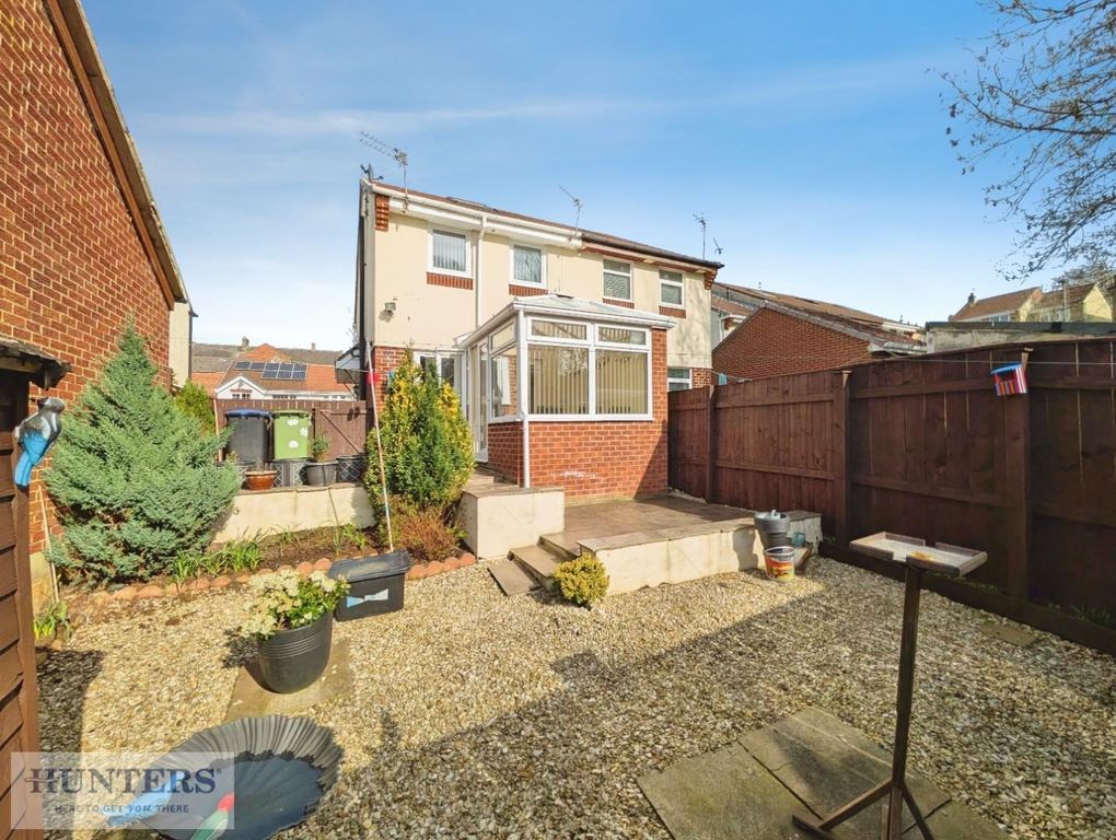 Property photo 3 of 14 Garden