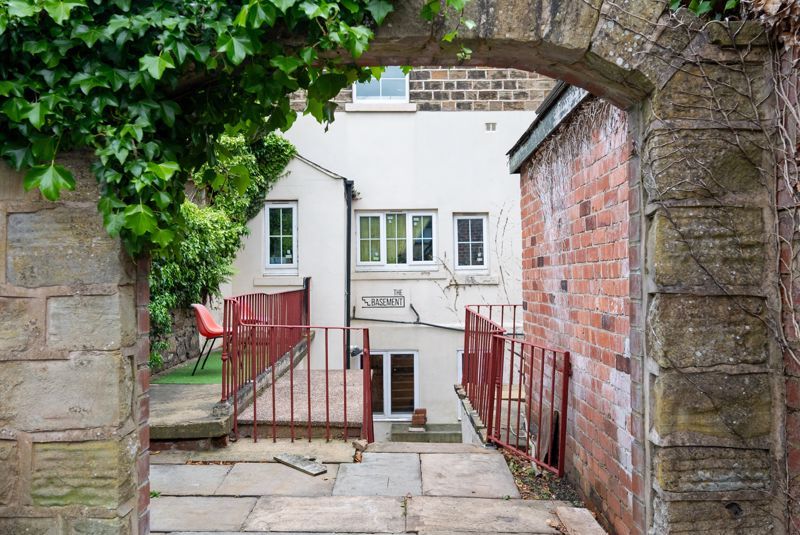 Property photo 1 of 19 External