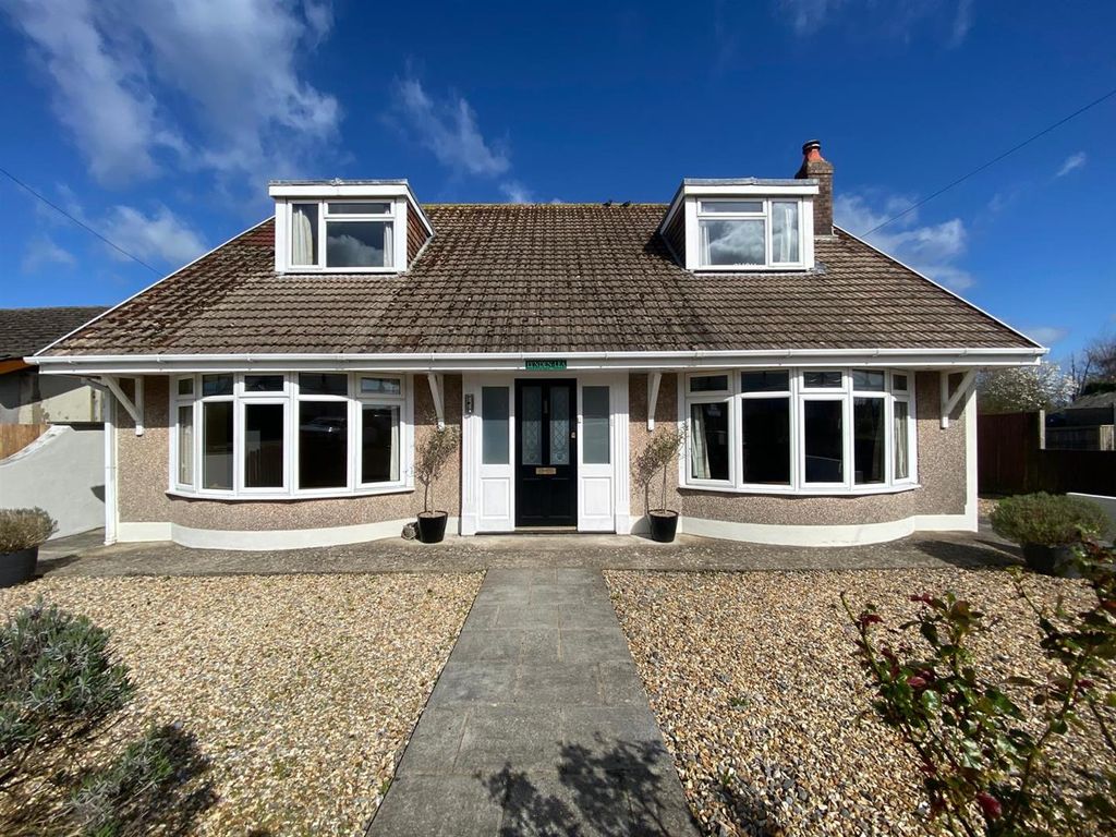 Property photo 1 of 35 Front Photo.Jpg