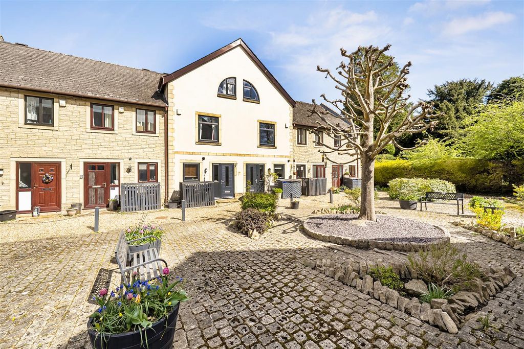 Property photo 1 of 19 1446124-22-69Da528c9E14c.Jpg