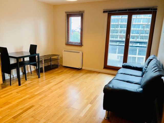 Property photo 2 of 6