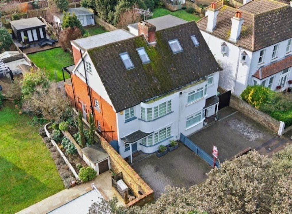 Property photo 1 of 26