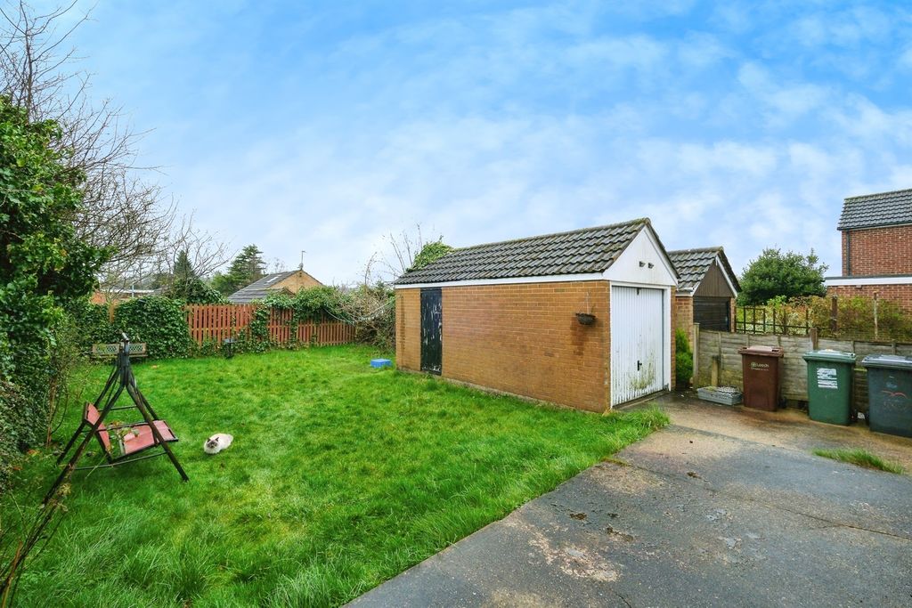 Property photo 2 of 14