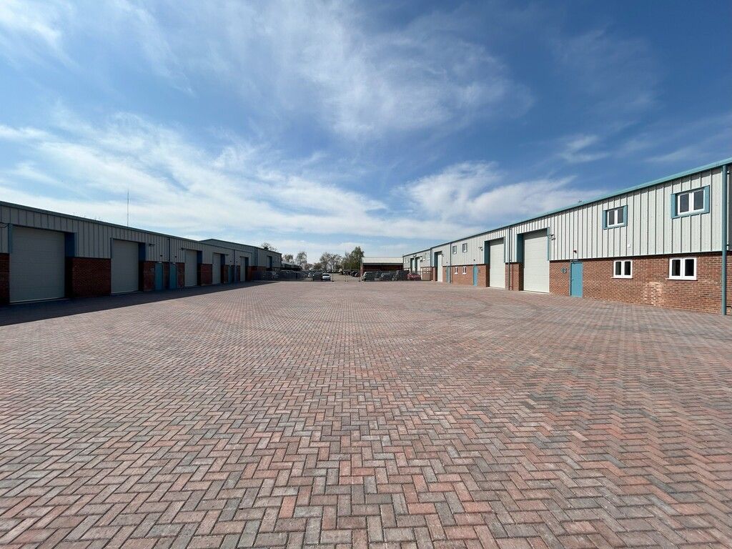 Property photo 1 of 7 Photo 10