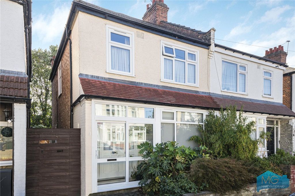 Property photo 1 of 19 Picture No. 14