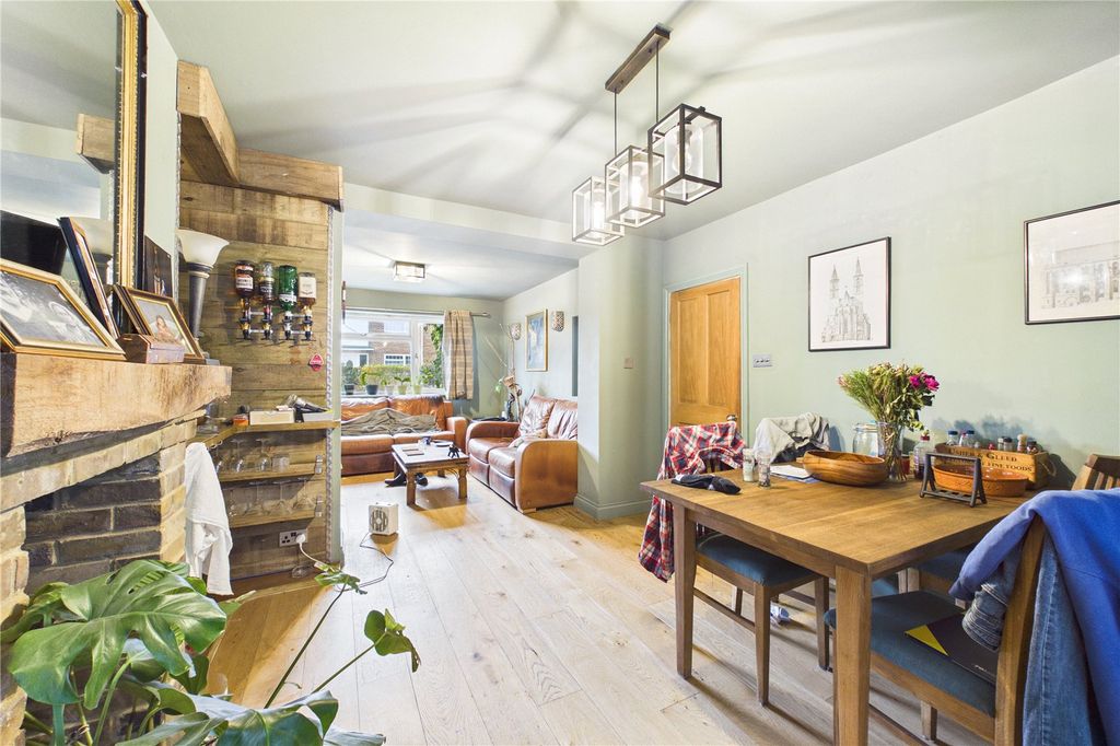 Property photo 3 of 15 Dining Room