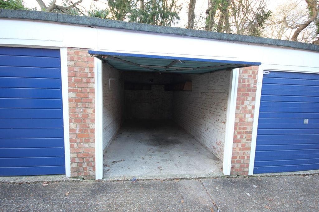 Property photo 2 of 2
