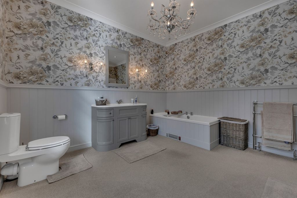 Additional image 16 of 4 bed semi-detached house for saleBrays Lane, Coventry CV2