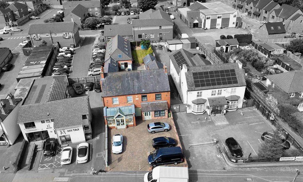 Property photo 1 of 40 Aerial2.Jpg
