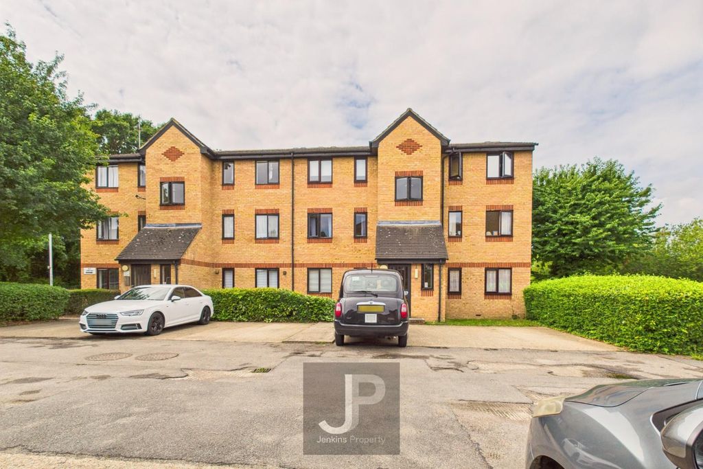 Property photo 1 of 5 Cam01632G0-Pr0204-Still005.Jpg